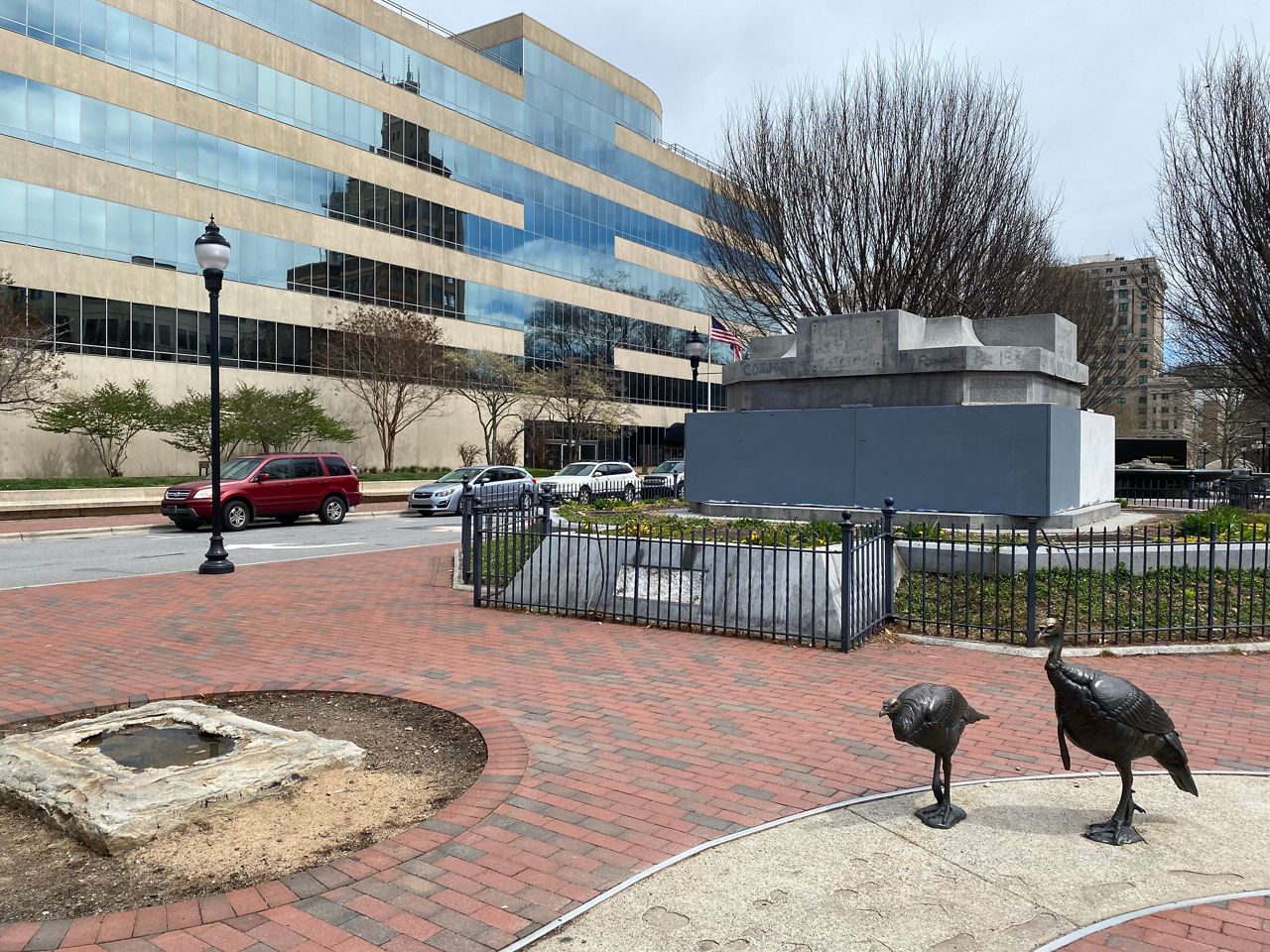 N.C. court upholds Asheville’s removal of Vance obelisk